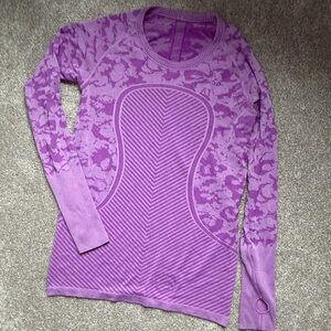 Lululemon swiftly tech long sleeve